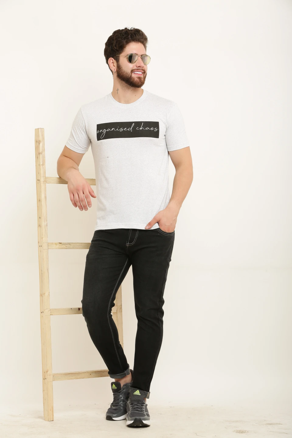 ZOSIC Men Graphic Print Round Neck Pure Cotton White T-Shirt